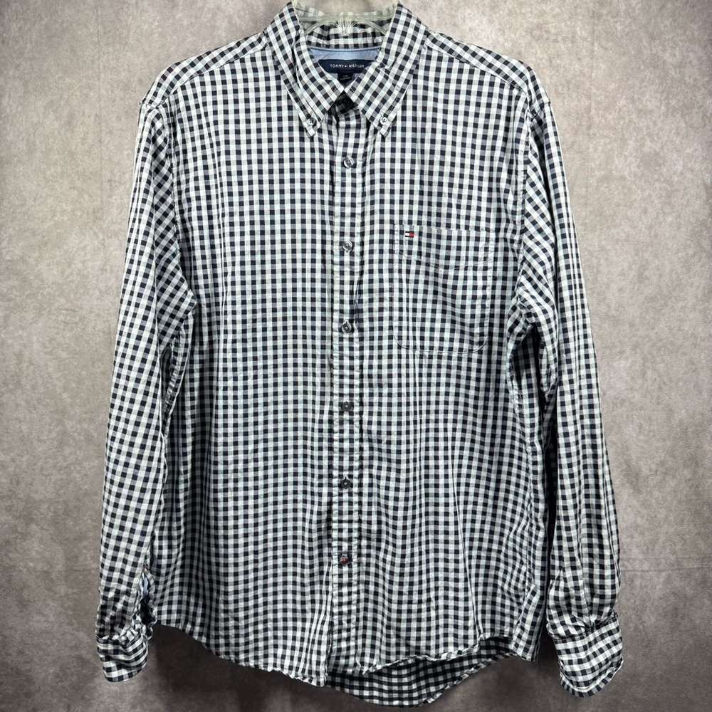 Tommy Hilfiger Men’s Large Blue and White Casual Button Down Long Sleeve Shirt